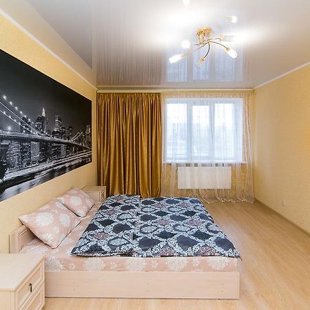Vip Apartment On Novomestenskaya スームィ エクステリア 写真